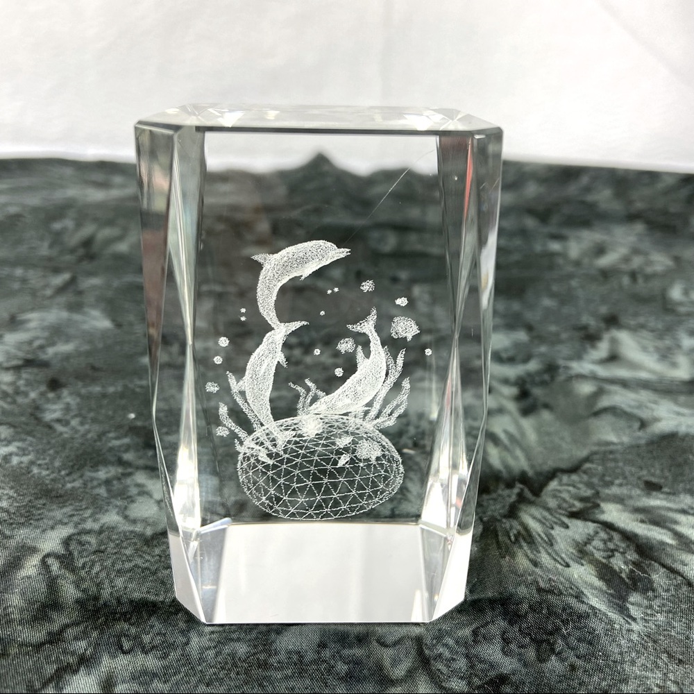 Crystal Clear Glass Cube Paperweight 3-D Laser Etched with Dolphins